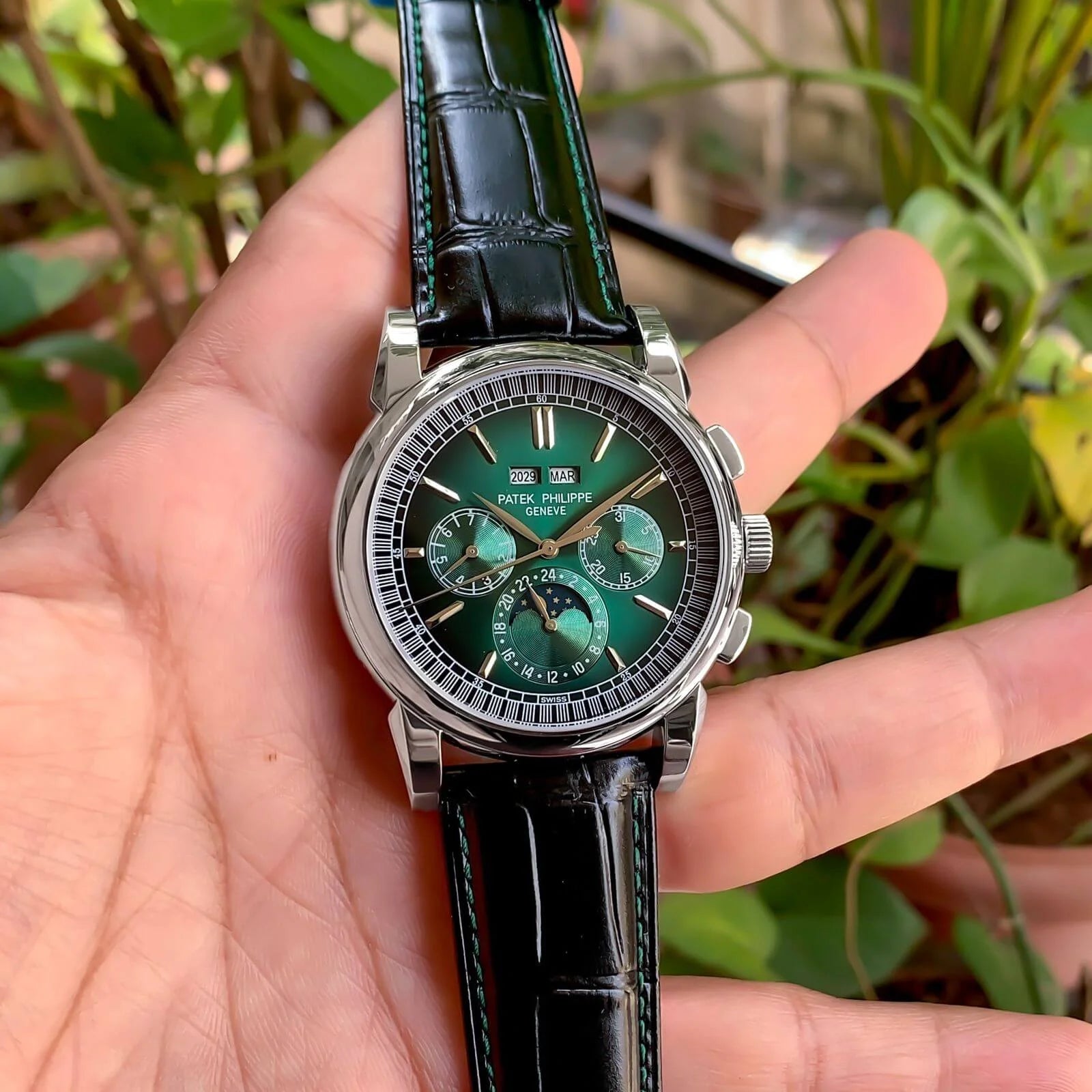 Patek Philippe Grand Complications 5204G Green-Black - Automatic