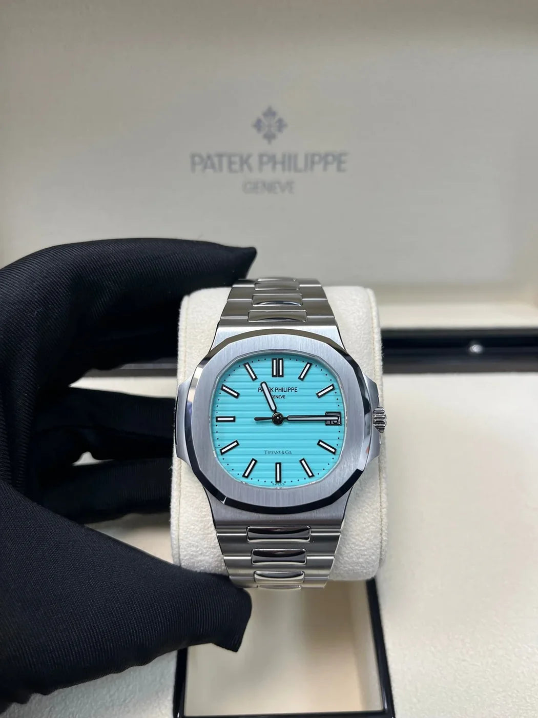 Patek Philippe Nautilus 5711 Blue Tiffany Dial